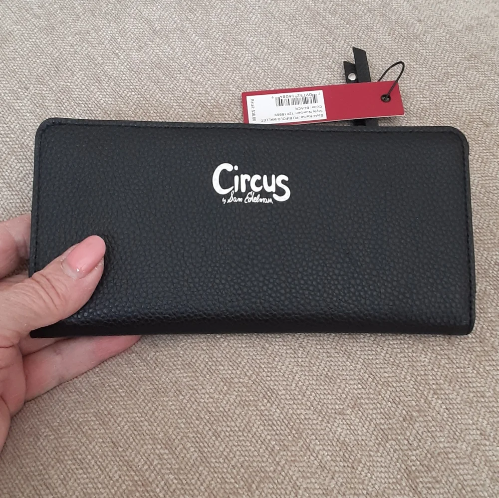 Circus by Sam Edelman sleek black